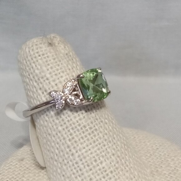 Fragrant Jewel Butterfly Ring - Picture 2 of 5